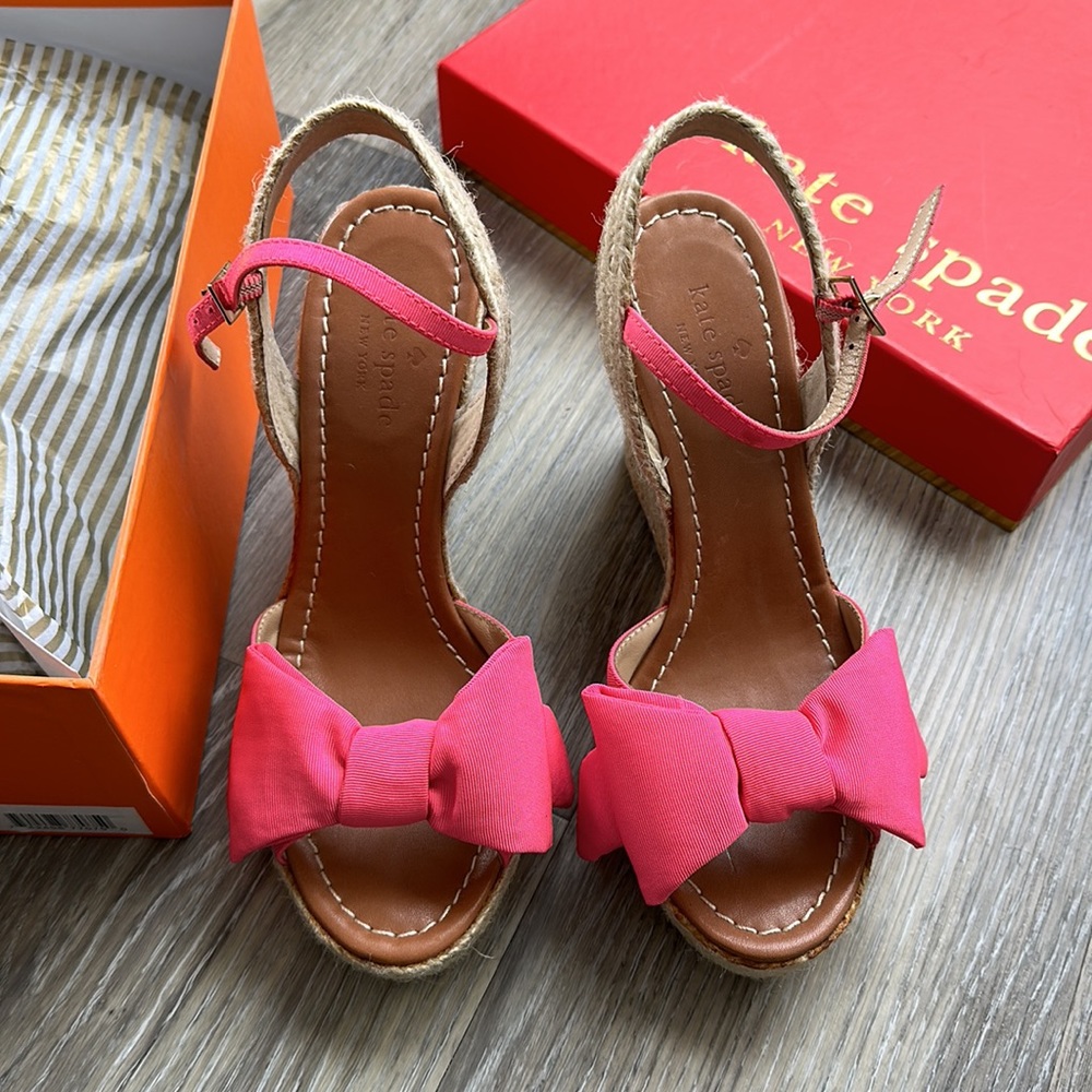 Kate Spade New York pink bow platform wedge sandals size 6